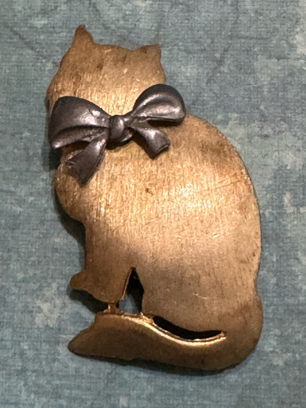 VINTAGE ULTRA CRAFT CAT BROOCH